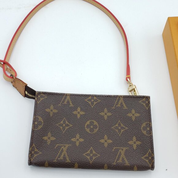 Authentic Louis Vuitton Monogram Bucket PM Shoulder Bag LC136-030926 - Picture 4 of 16